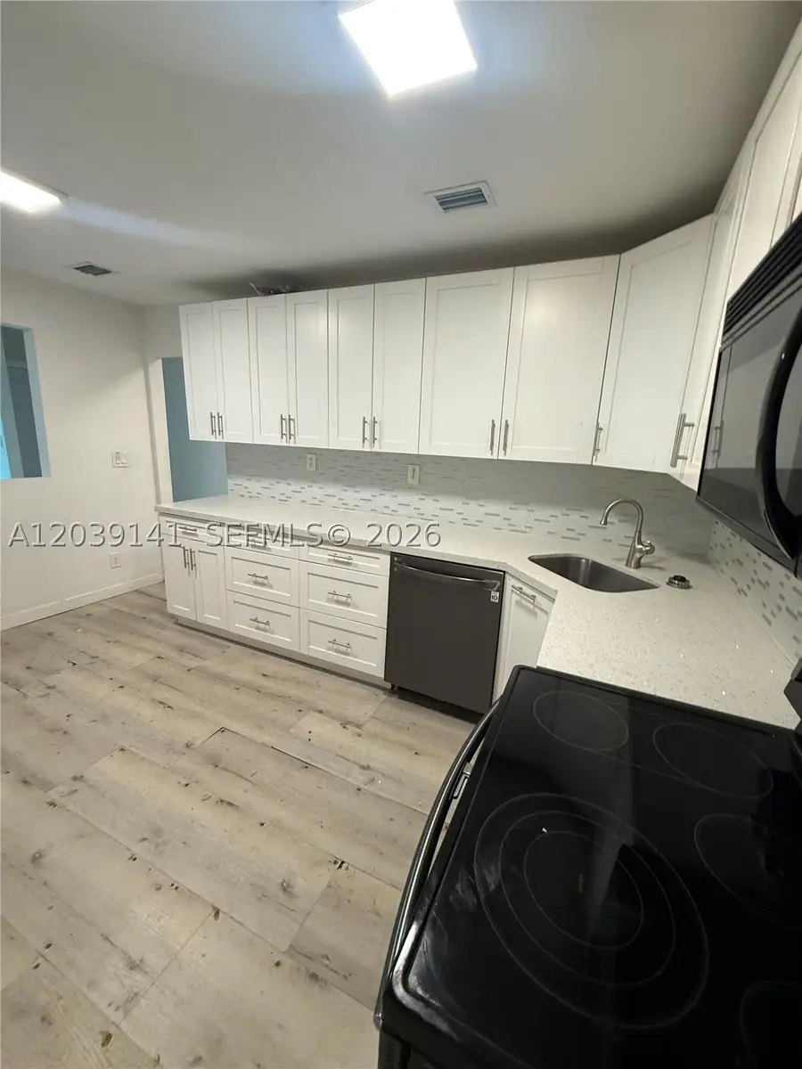 Address Withheld By Seller, Pompano Beach, FL 33069 - #3