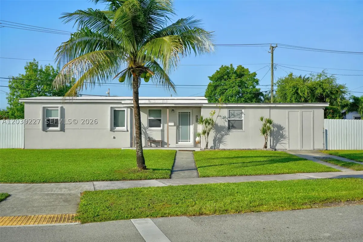 11300 SW 40th St, Miami, FL 33165 - #1
