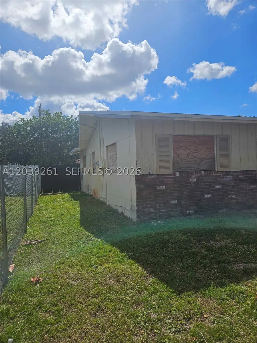 4506 Taft St, Hollywood, FL 33021 - #3