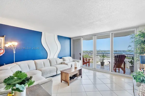 18031 Biscayne Blvd #1401, Aventura, FL 33160