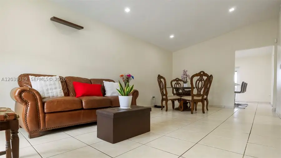 7548 NW 173rd Ter, Hialeah, FL 33015 - #3