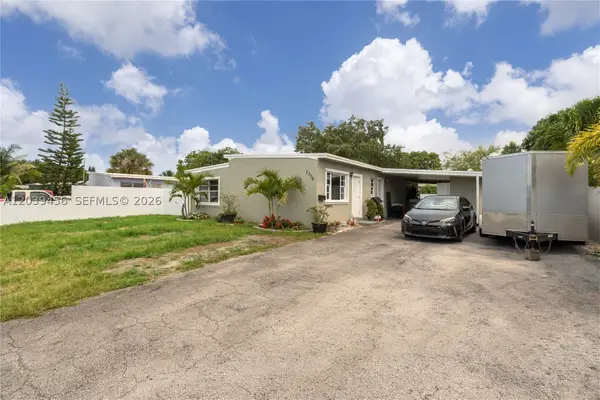 Address Withheld By Seller, Fort Lauderdale, FL 33312