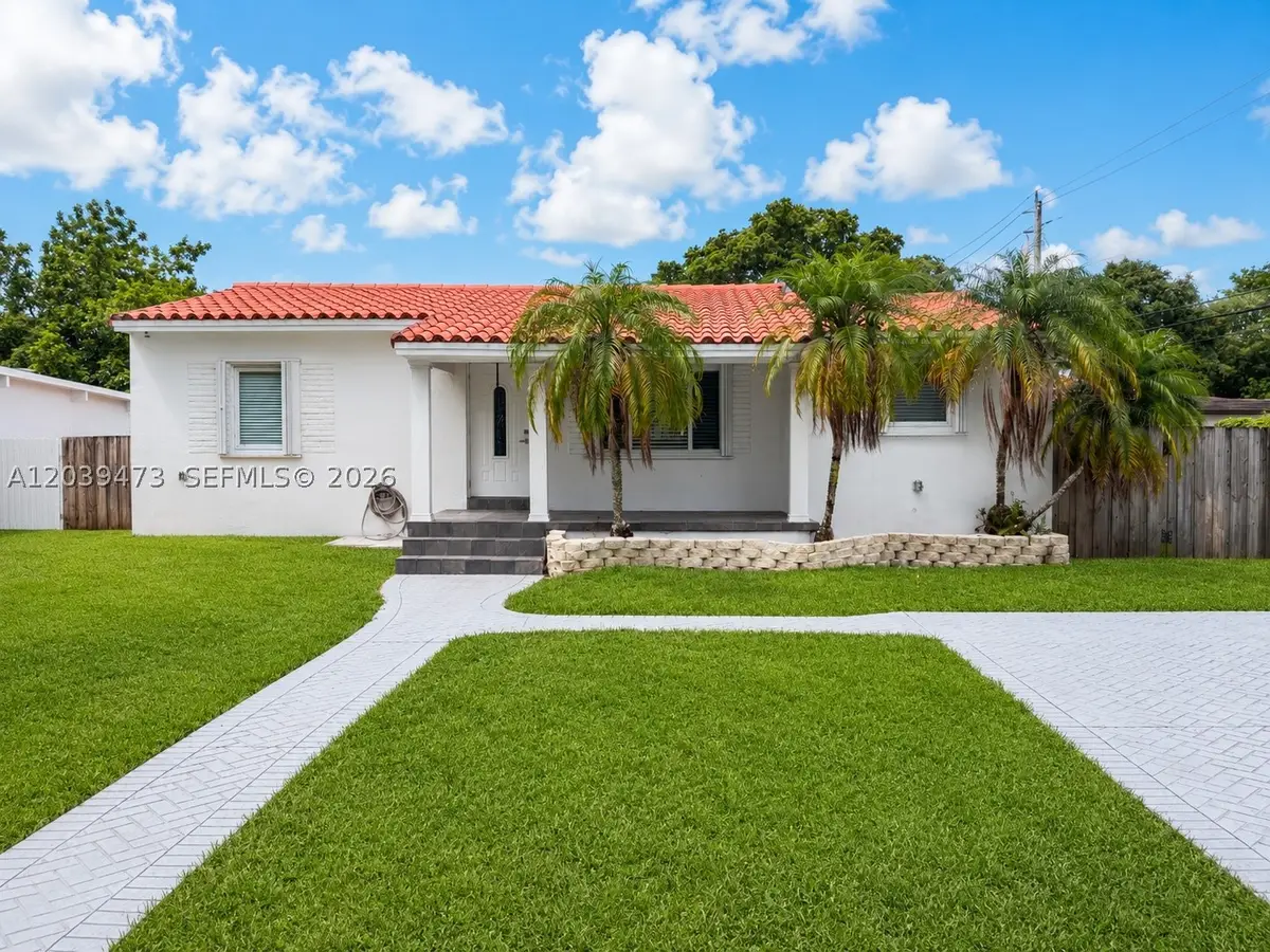 1250 Wren Ave, Miami Springs, FL 33166 - #1