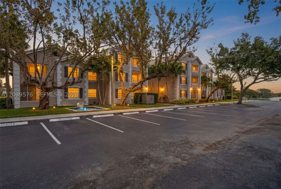 2841 N Oakland Forest Dr #110, Oakland Park, FL 33309 - #3