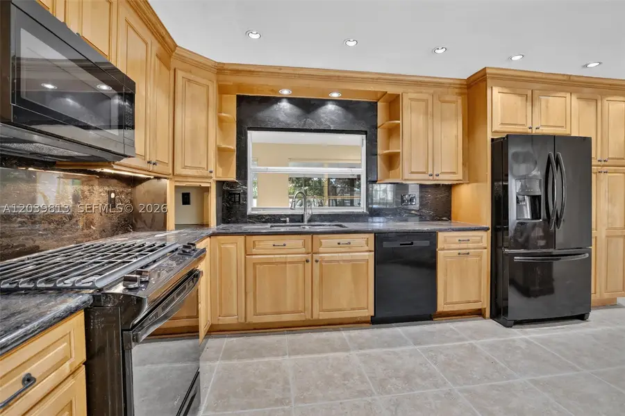 5511 Taylor St, Hollywood, FL 33021 - #3
