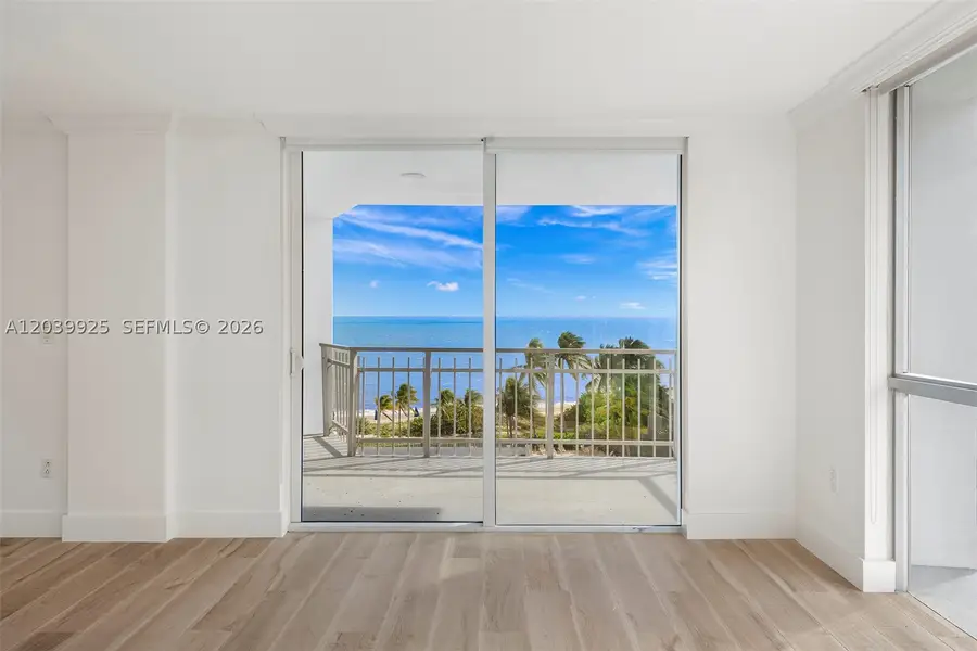 600 Grapetree Dr #7ES, Key Biscayne, FL 33149 - #2