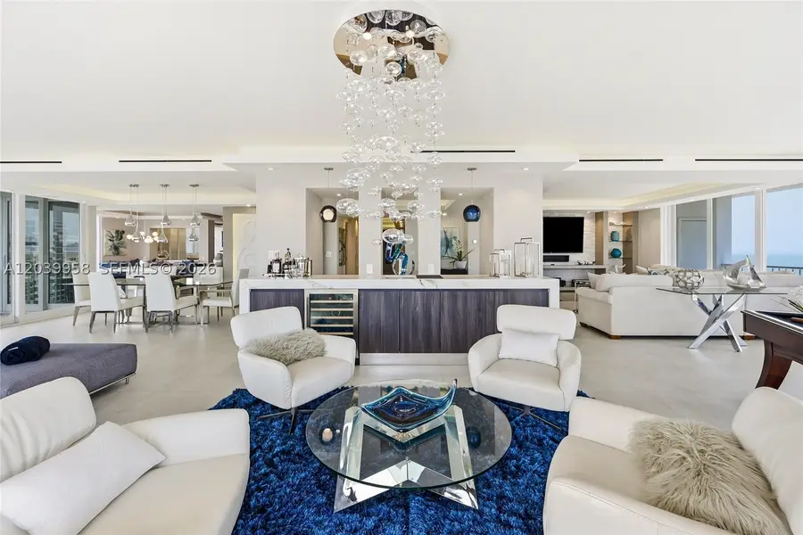 2800 E Sunrise Blvd #PHG, Fort Lauderdale, FL 33304 - #2