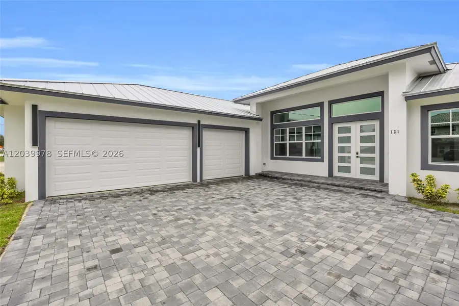 121 SW Sea Lion Rd, Port Saint Lucie, FL 34953 - #3