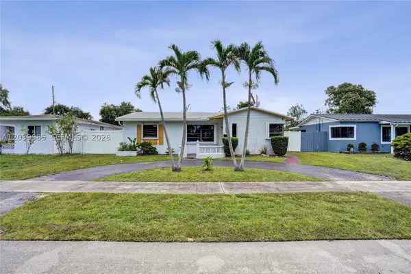 1530 N 73rd Ave, Hollywood, FL 33024