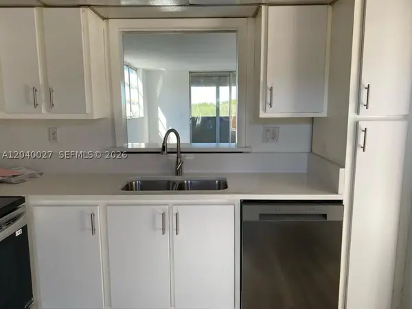 406 NW 68th Ave #526, Plantation, FL 33317