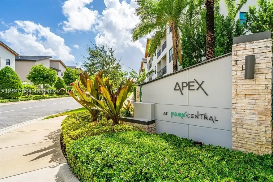 8025 NW 104th Ave #31, Doral, FL 33178 - #1
