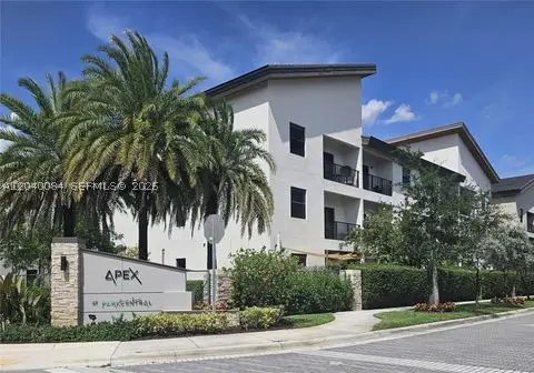 8025 NW 104th Ave #31, Doral, FL 33178 - #2