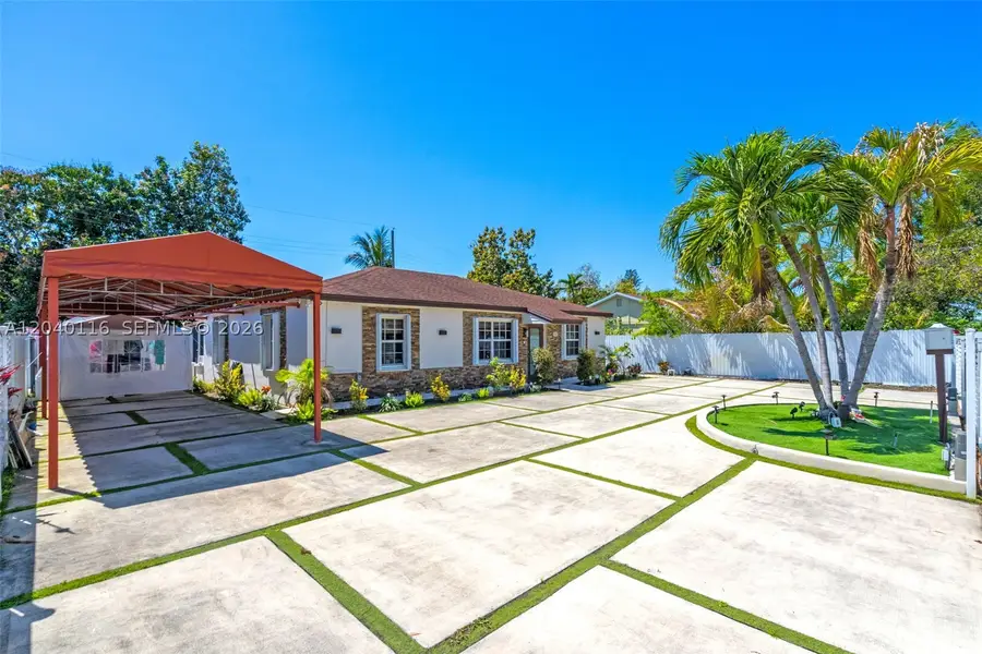 302 NW 100th St, Miami, FL 33150 - #3