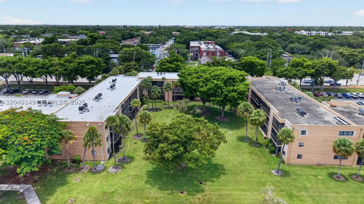 8415 SW 107th Ave #240W, Miami, FL 33173 - #1
