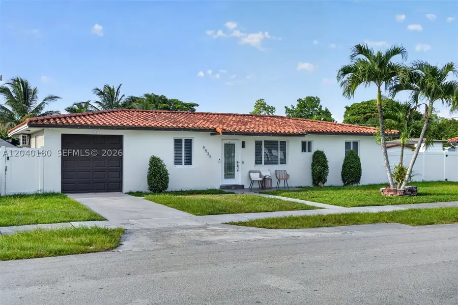 9535 SW 42nd St, Miami, FL 33165 - #3