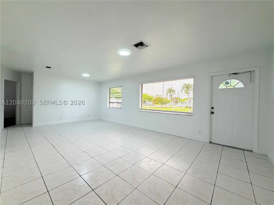 1740 SW 47th Ave, Fort Lauderdale, FL 33317 - #3