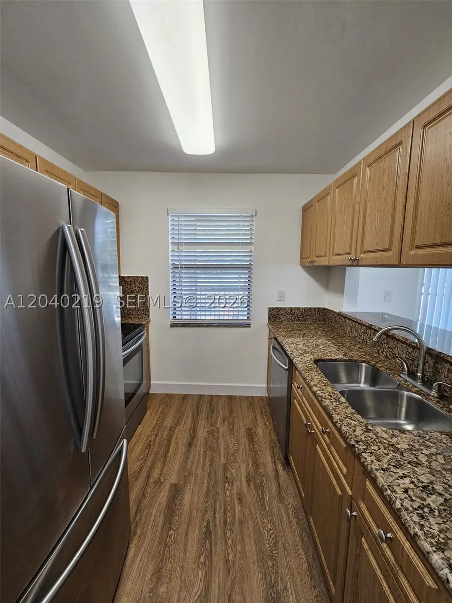 3252 Foxcroft Rd #216, Miramar, FL 33025 - #3