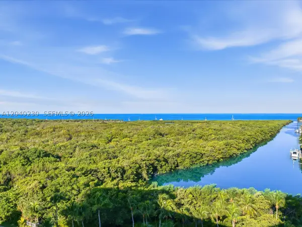 1121 Crandon Blvd #E1205, Key Biscayne, FL 33149