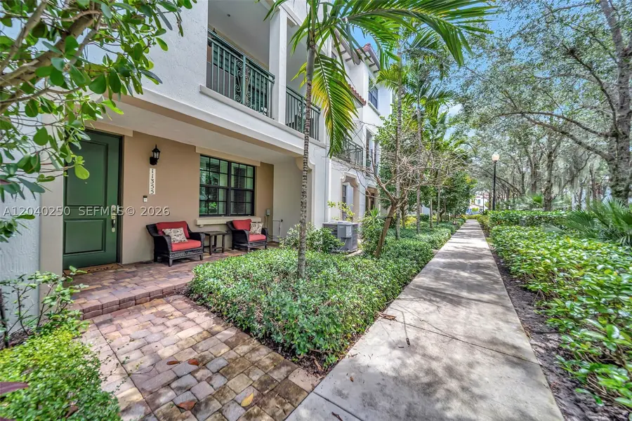 11355 SW 14th St, Pembroke Pines, FL 33025 - #3