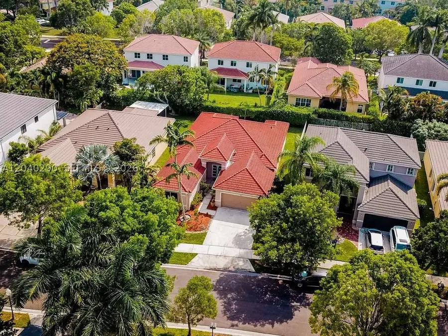 1081 Allamanda Way, Weston, FL 33327 - #3