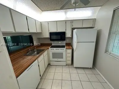 3578 N University Dr #I-5, Coral Springs, FL 33065