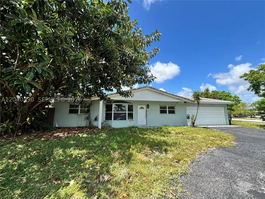 4300 NW 9th Ct, Coconut Creek, FL 33066 - #2
