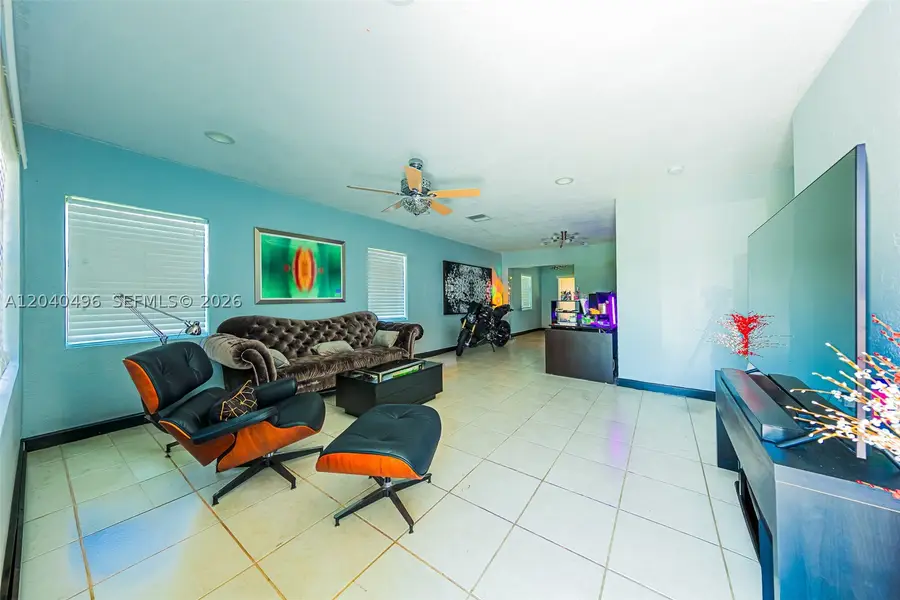 7006 NW 99th Way, Tamarac, FL 33321 - #2