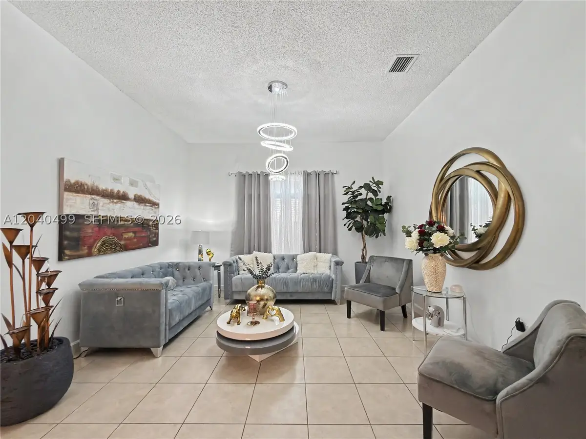 522 NE 20th Ave, Homestead, FL 33033 - #1