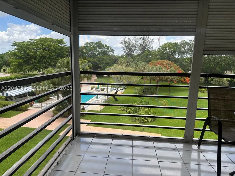 900 Saint Charles Pl #407, Pembroke Pines, FL 33026 - #2