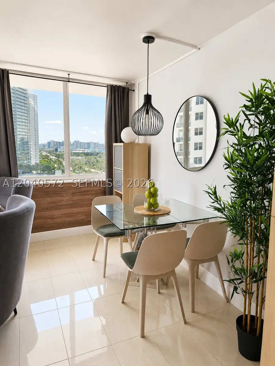 19201 Collins Ave #1144, Sunny Isles Beach, FL 33160 - #2
