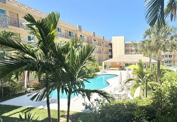 2145 Pierce St #206, Hollywood, FL 33020