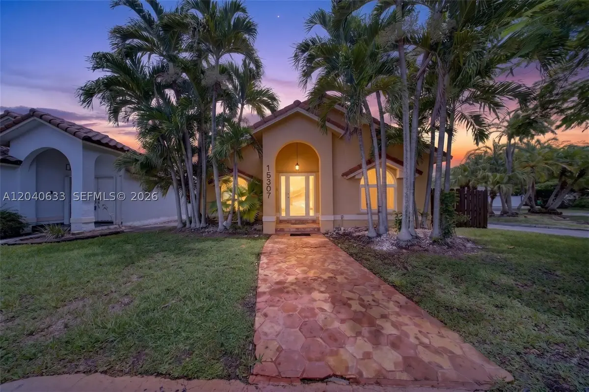 15307 SW 52nd Ter, Miami, FL 33185 - #1