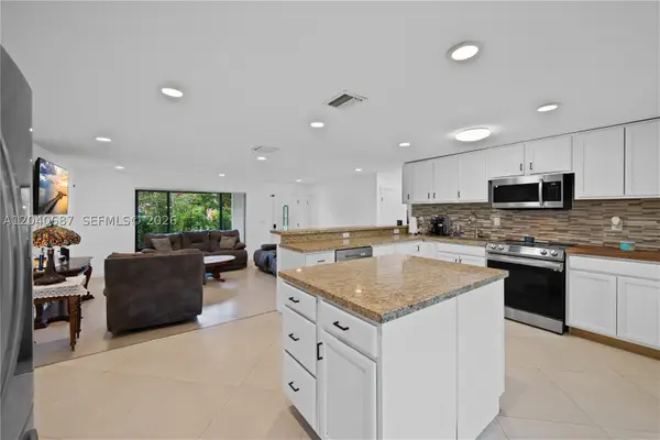 6839 Tradewind Way, Lake Worth, FL 33462