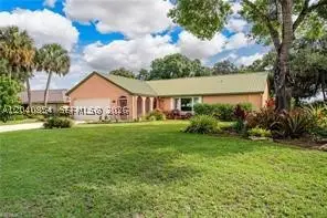4559 Springview Cir, La Belle, FL 33935