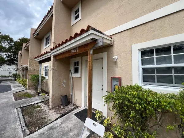 7983 NW 35th Ct #6, Coral Springs, FL 33065