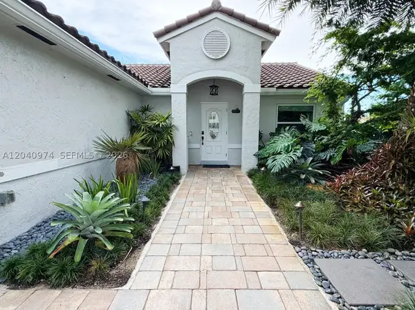 Address Withheld By Seller, Pembroke Pines, FL 33029