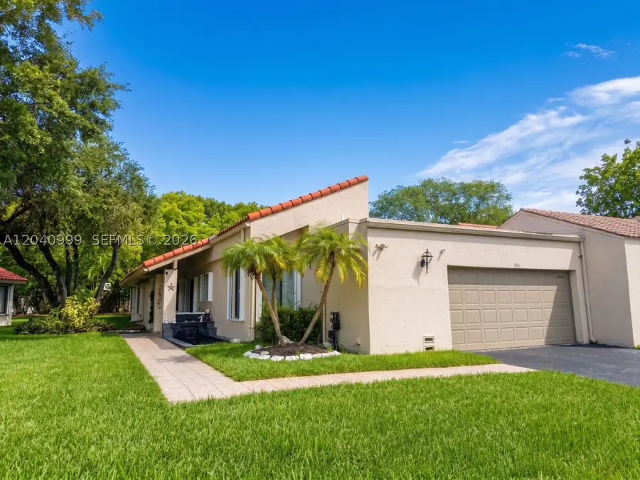 324 Patio Village Ter, Weston, FL 33326 - #2