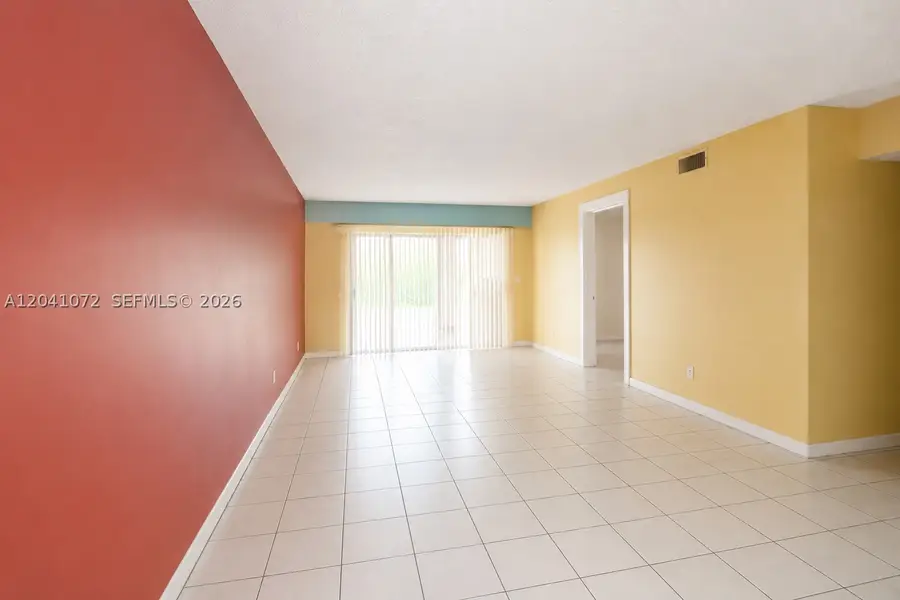1975 W 44th Pl #310, Hialeah, FL 33012 - #2