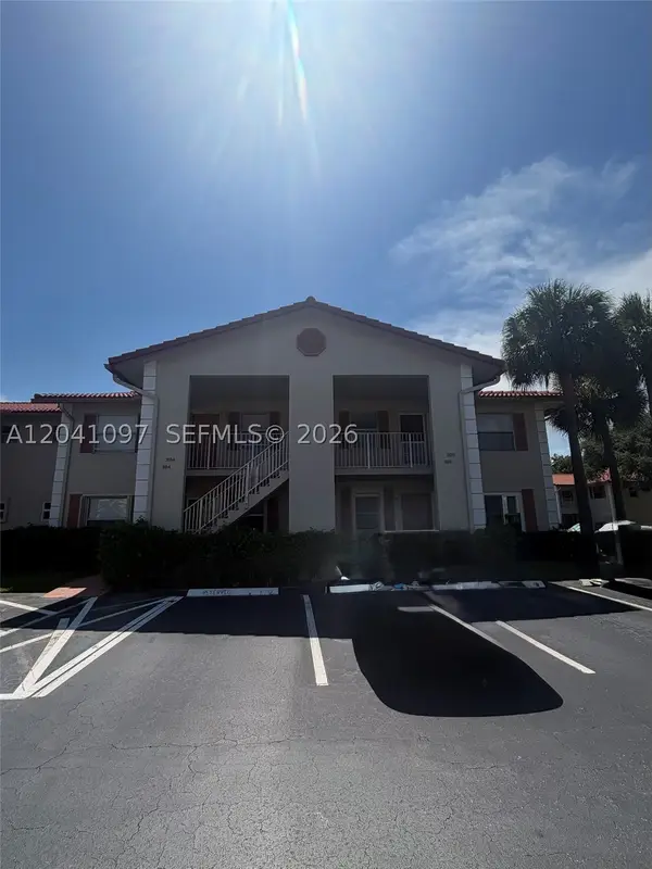 3031 Holiday Springs Blvd #205-7, Margate, FL 33063