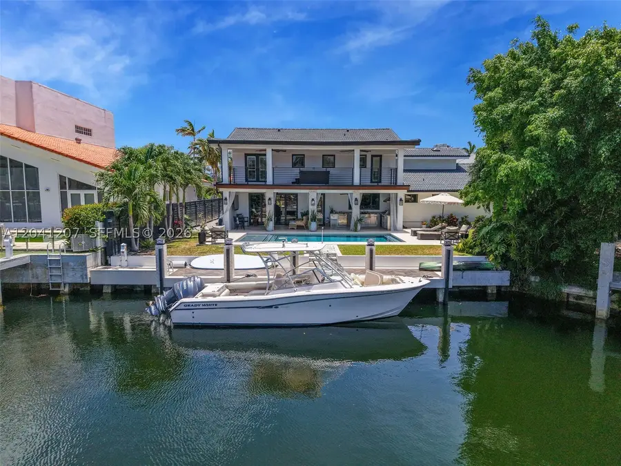 16416 NE 32nd Ave, North Miami Beach, FL 33160 - #2