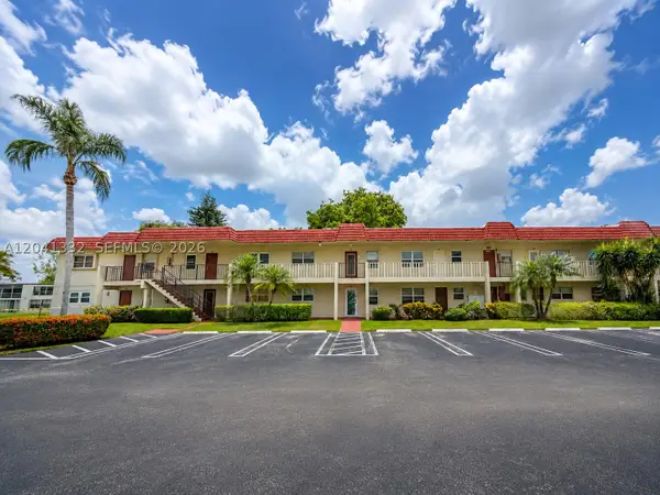 20 Abbey Ln #101, Delray Beach, FL 33446