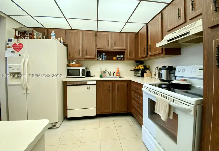 1300 Saint Charles Pl #420, Pembroke Pines, FL 33026 - #3