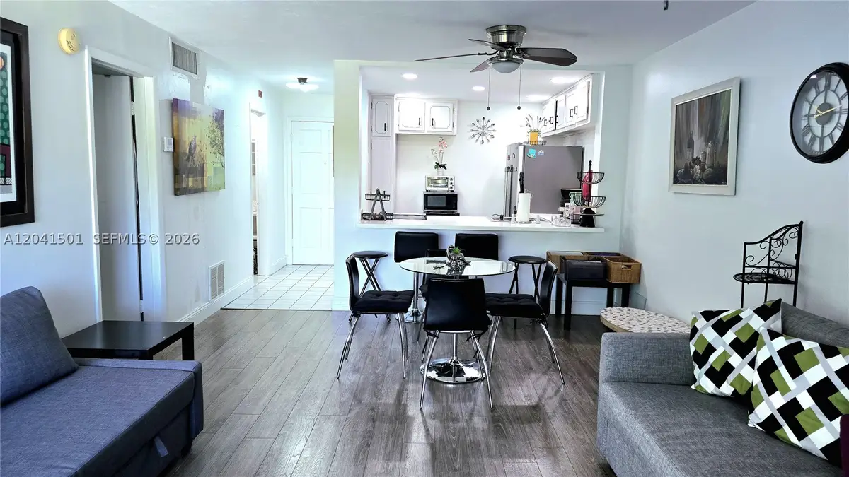 9611 SW 77th Ave #305A, Miami, FL 33156 - #1