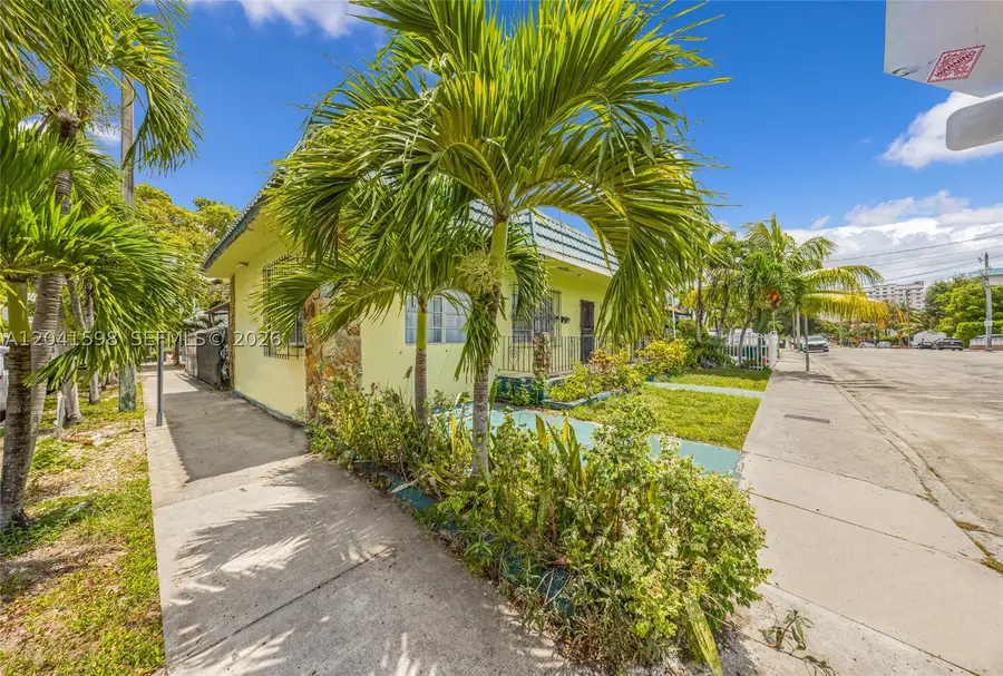 1477 NW 2nd St, Miami, FL 33125 - #3
