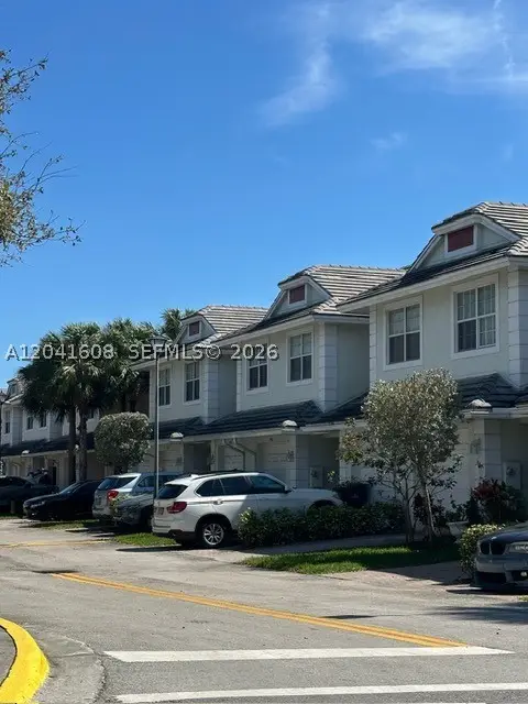 3011 NW 30th Ave, Oakland Park, FL 33311 - #2