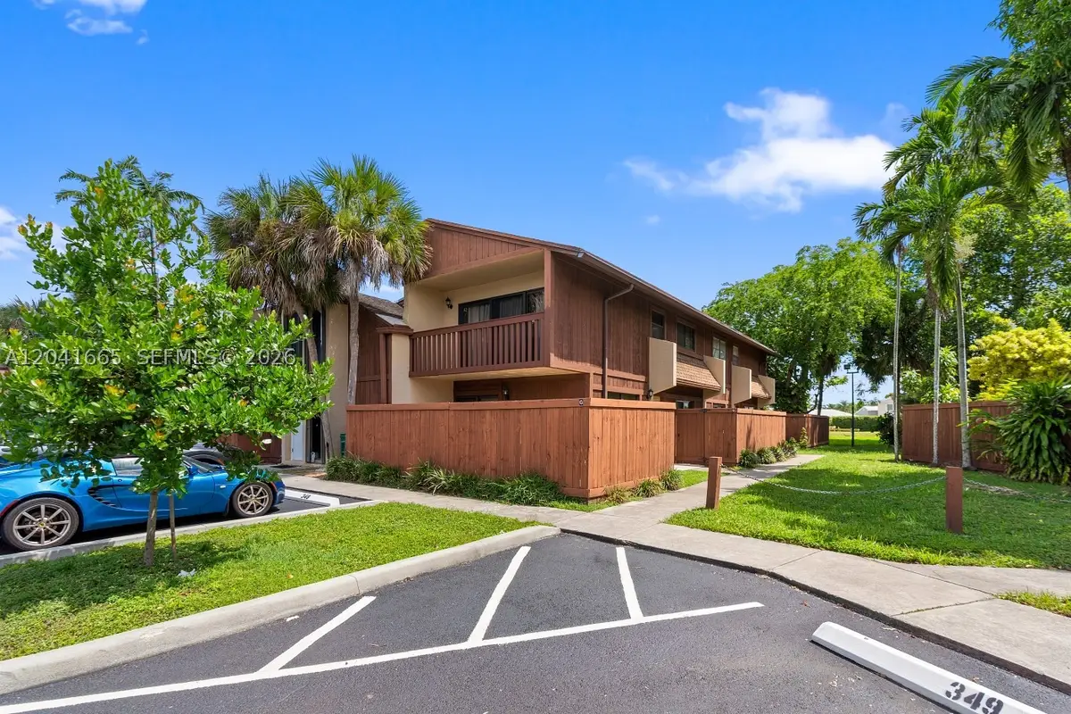6231 SW 116th Pl #G, Miami, FL 33173 - #1