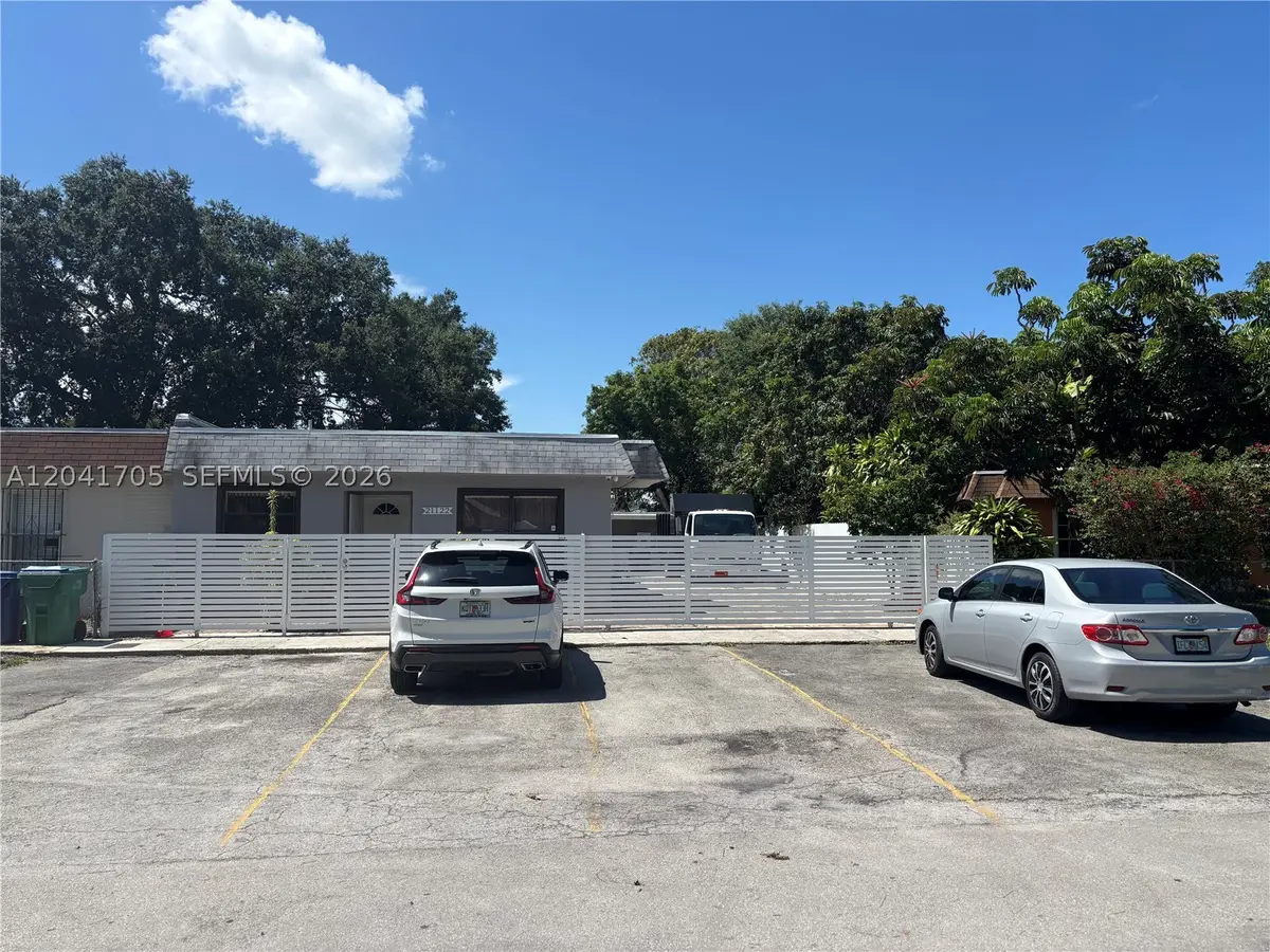 21122 NW 39th Ave, Miami Gardens, FL 33055 - #1