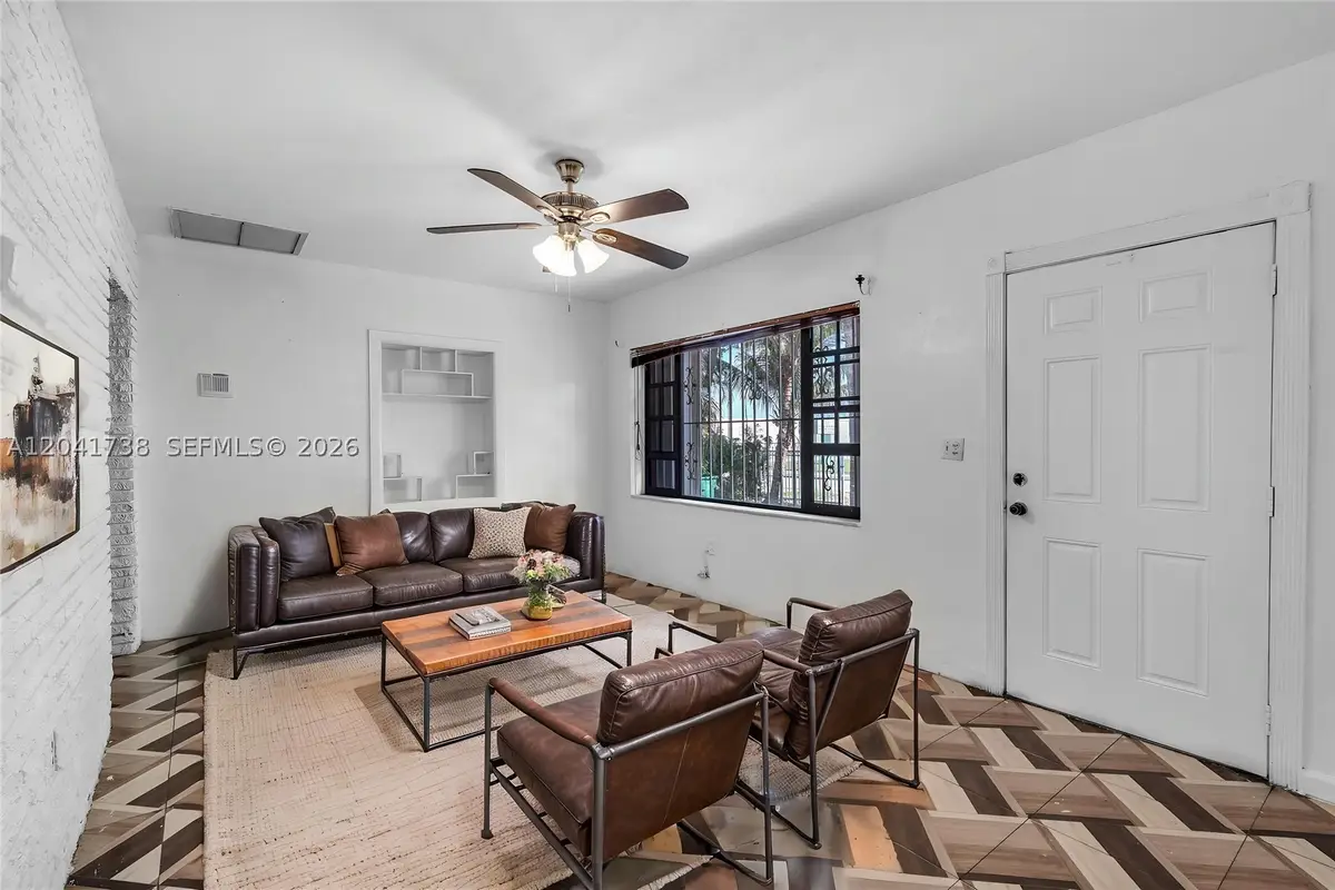 576 NW 147th St, Miami, FL 33168 - #1