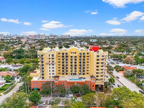 215 SW 42nd Ave #810, Miami, FL 33134