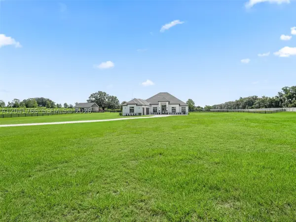 7041 NE 22nd Court Rd, Ocala, FL 34479